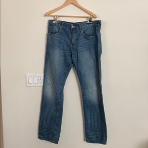American Eagle Men’s Light Wash Jeans